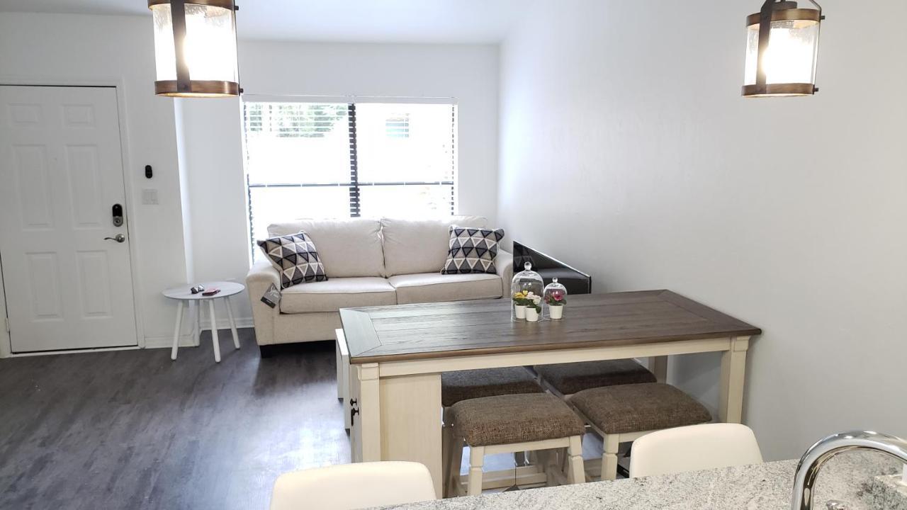 Discover Luxury Condo Steps Away From Celebration Pointe And I-75! Γκέινσβιλ Εξωτερικό φωτογραφία