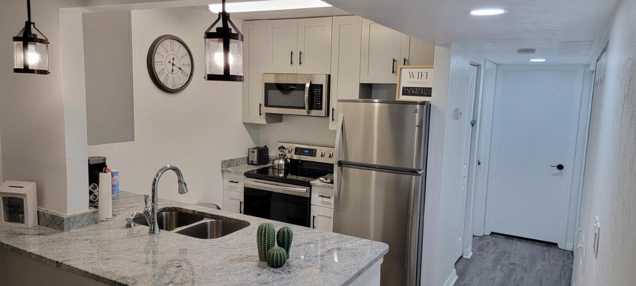 Discover Luxury Condo Steps Away From Celebration Pointe And I-75! Γκέινσβιλ Εξωτερικό φωτογραφία
