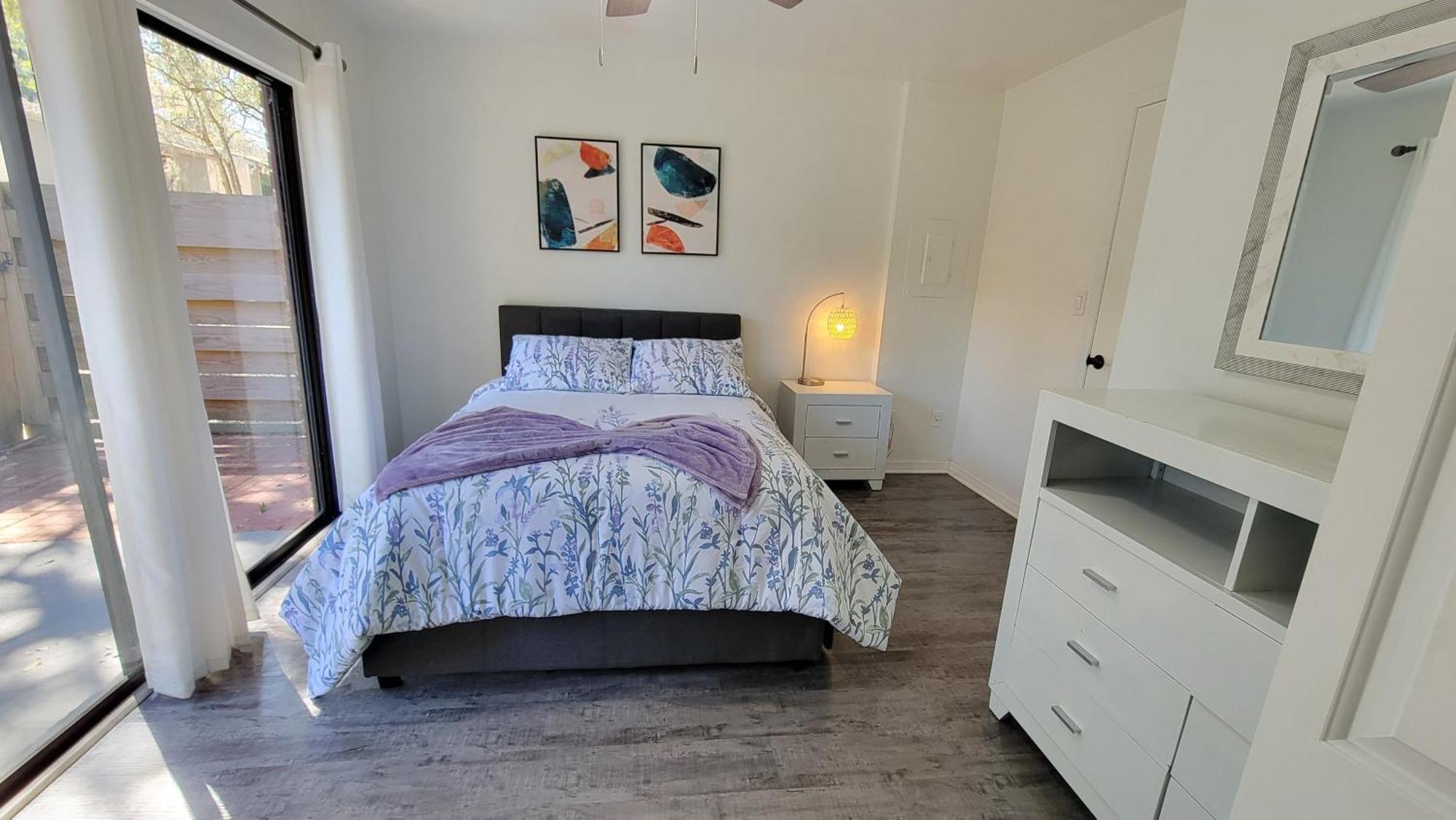 Discover Luxury Condo Steps Away From Celebration Pointe And I-75! Γκέινσβιλ Εξωτερικό φωτογραφία